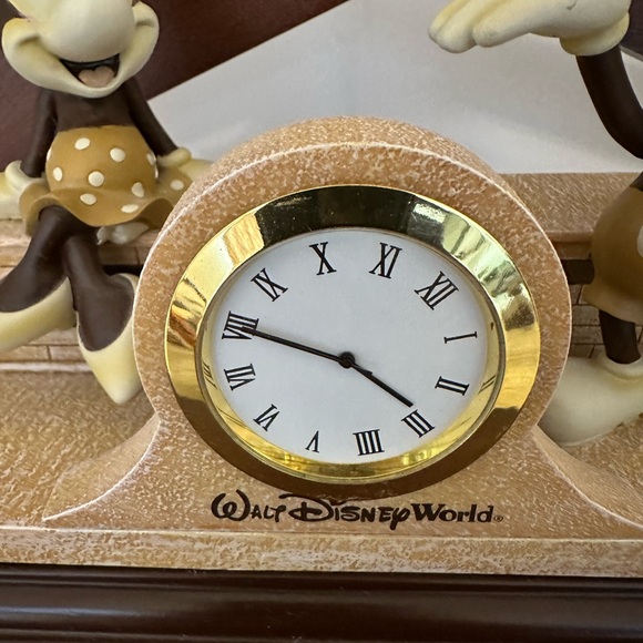 Disney Rare Mickey and Minnie Desk Clock - Picture 5 of 6